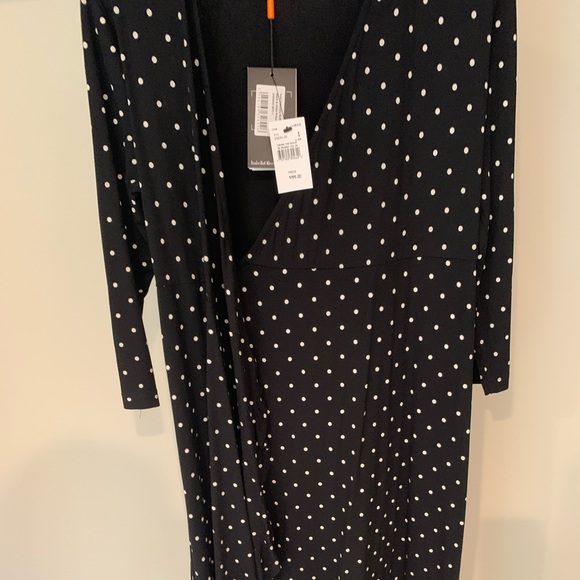 Isabella Oliver Issie Maternity Ruffle Dress - Picture 11 of 12